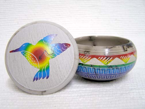 Native American Navajo Made Ceramic Fine Etched Horsehair Small Jewelry Box with Hummingbird